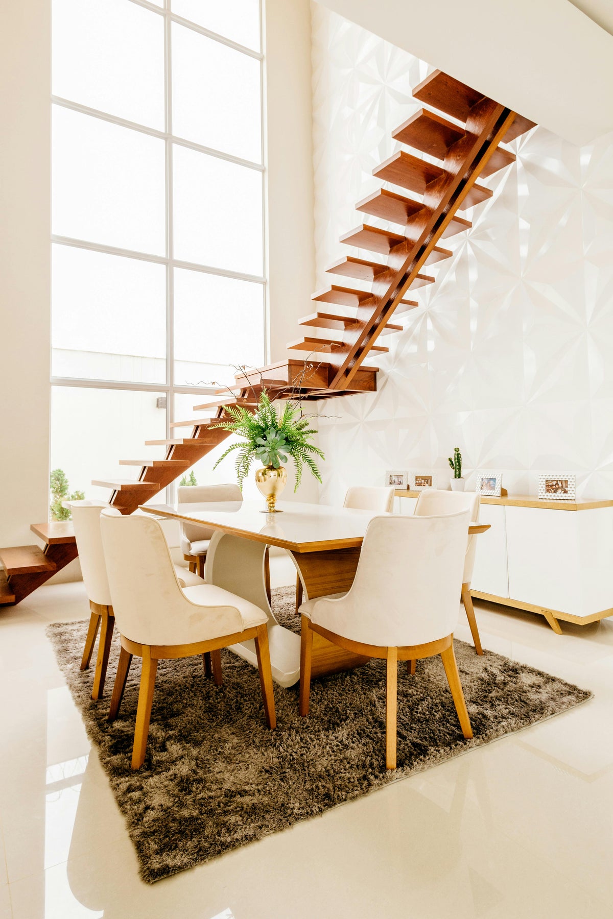 Stair Stringer Dimensions & Spacing Guide – SI Handrails